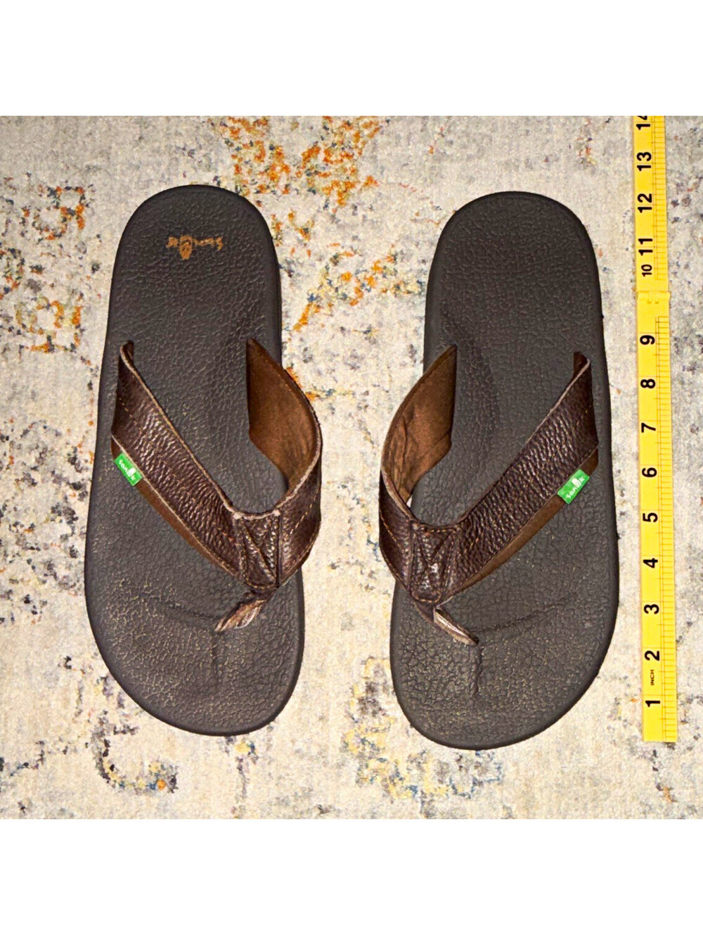 Sanuk Men’s Brown/Gray Flip Flop Sandals Logo Accent US 12 MPN SN 1016630